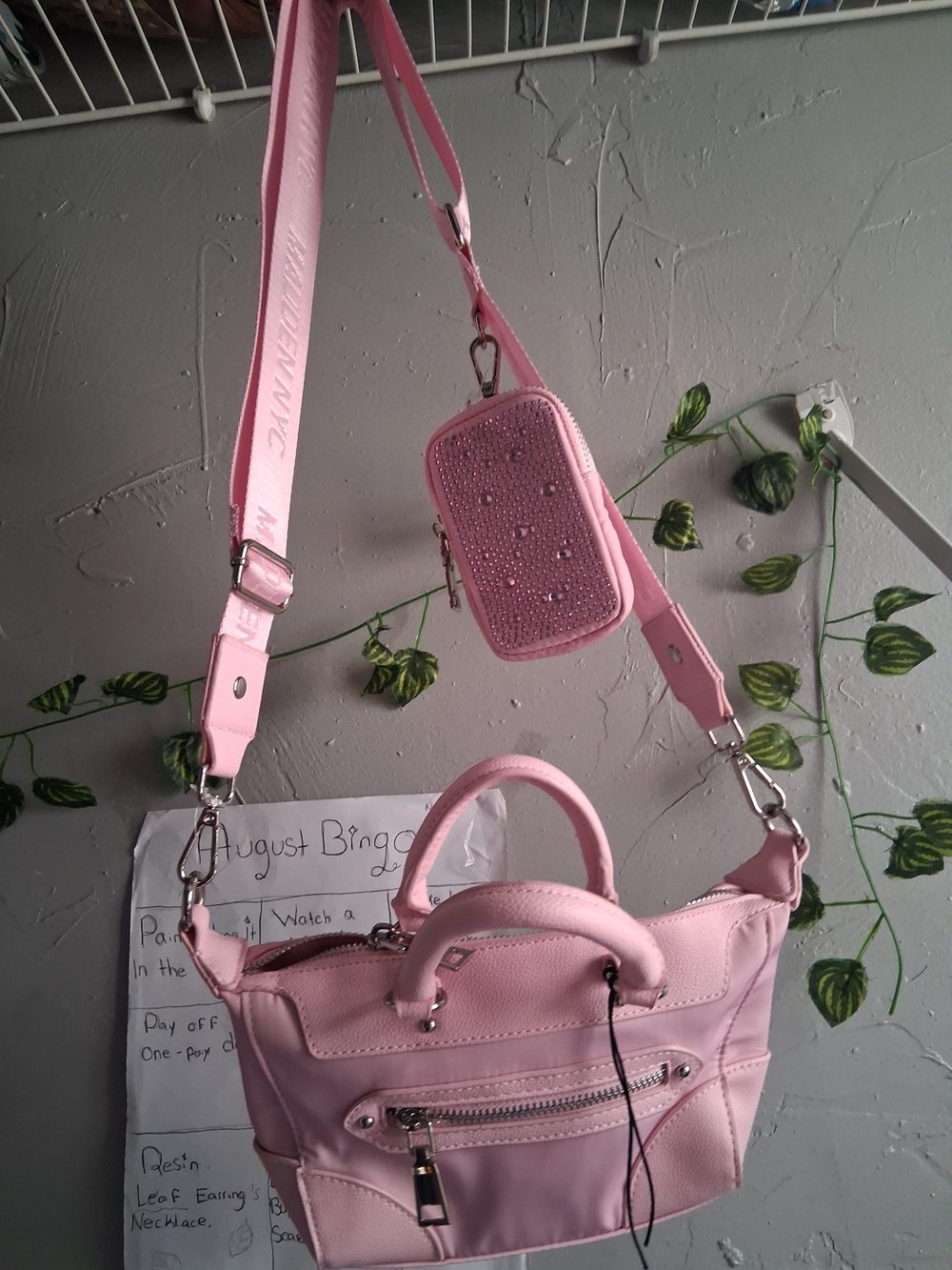 Pink Women’s Crossbody Handbag with Detachable Strap and Pouch - Picture 1 of 2